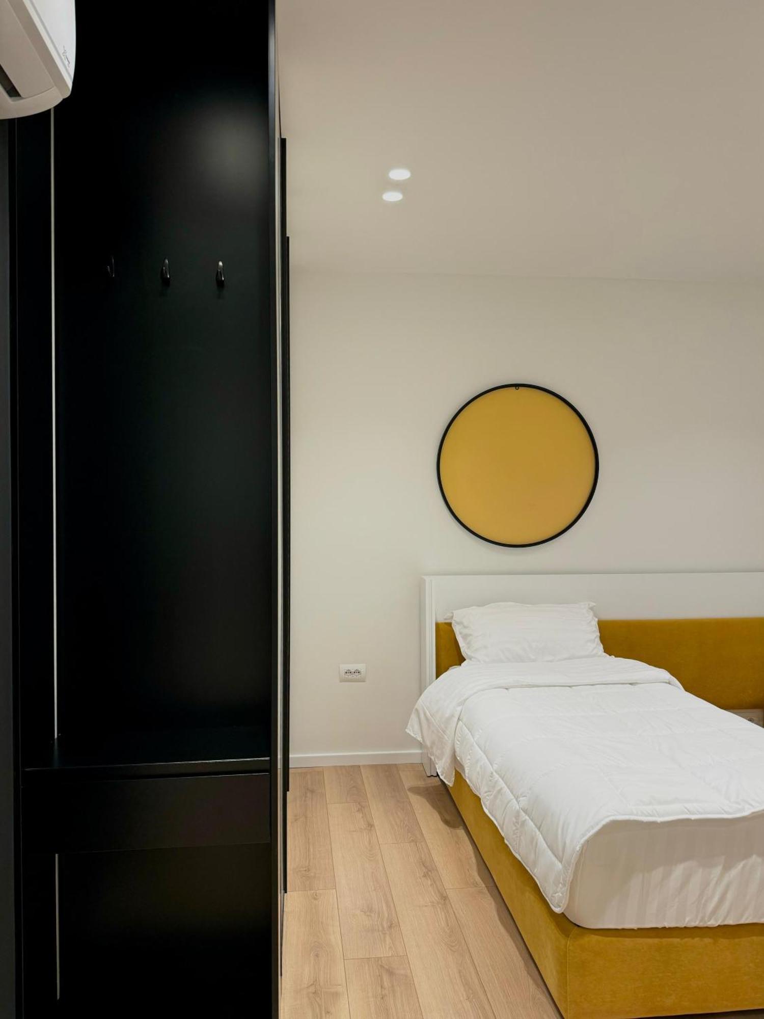 Incasso City Center Apartment Tirana Esterno foto
