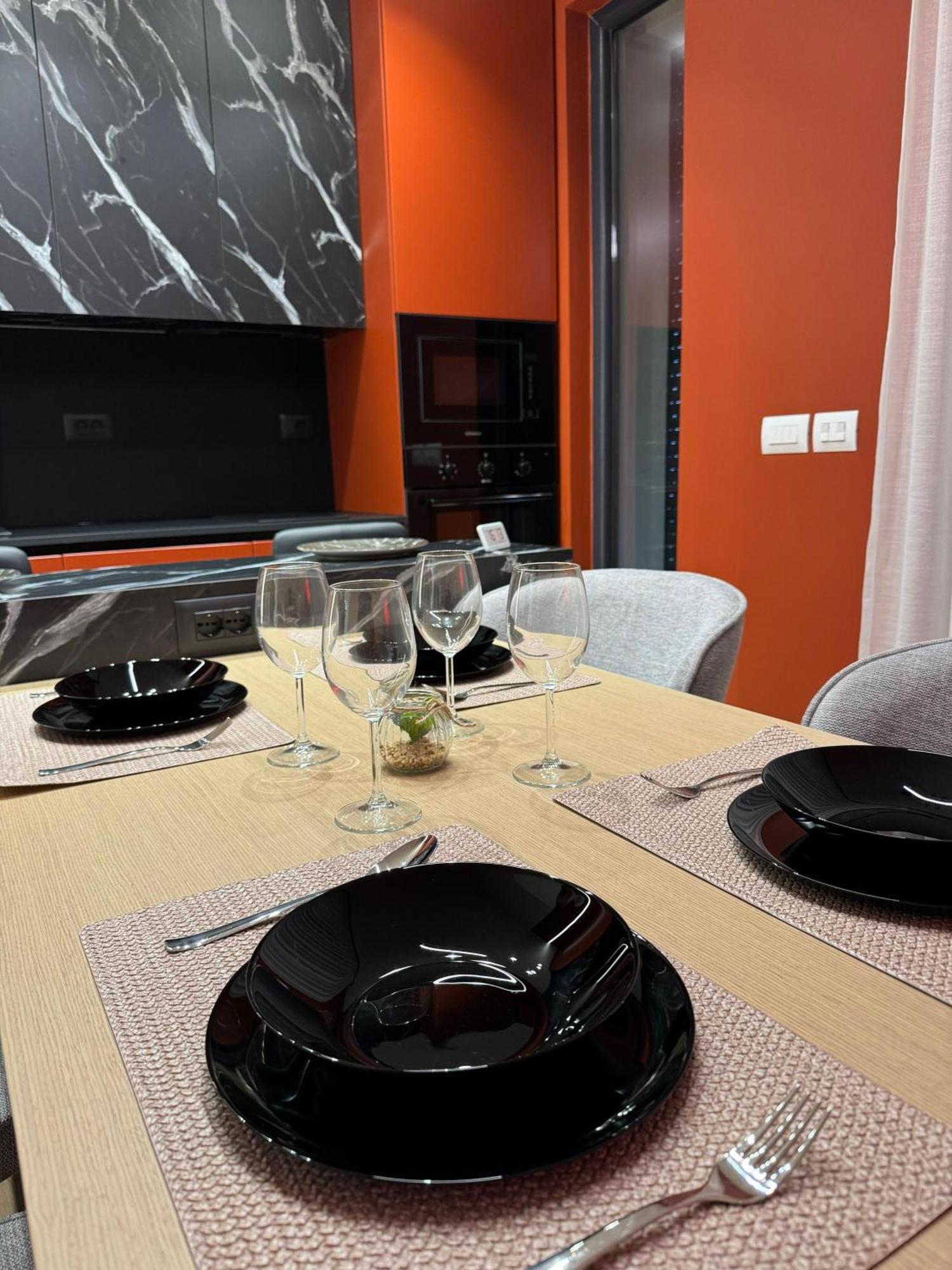 Incasso City Center Apartment Tirana Esterno foto